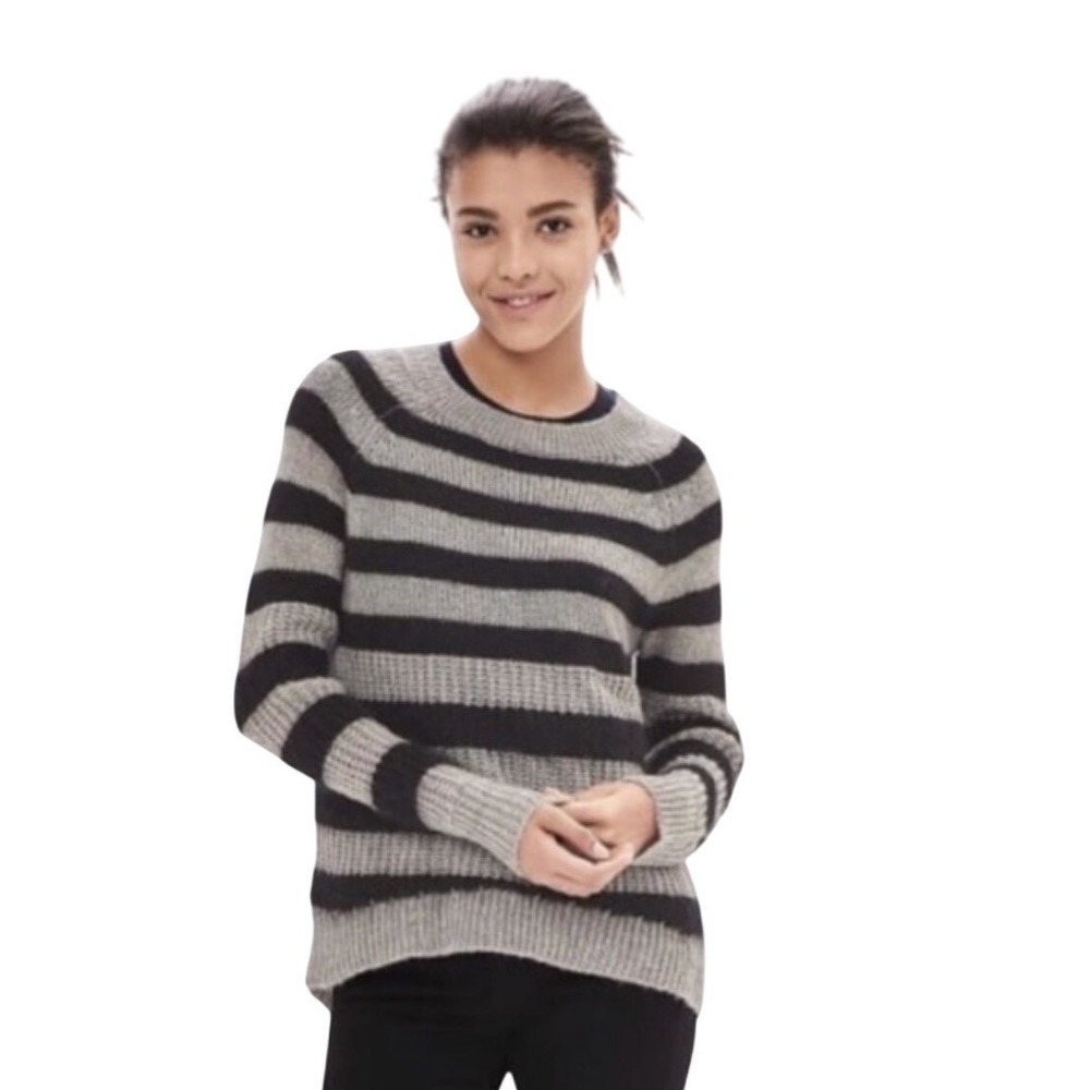 Banana Republic Wool Blend Italian Yarn Stripe Print  Pullover Sweater XL Preppy